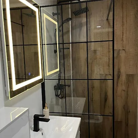 Kosuta Lux Garden Apartment Tjentiste