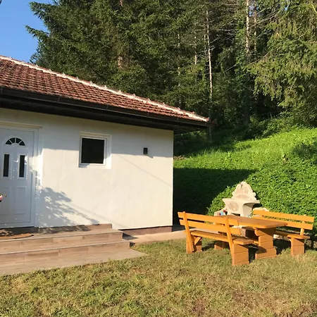 Apartament Kosuta Lux Garden Tjentiste